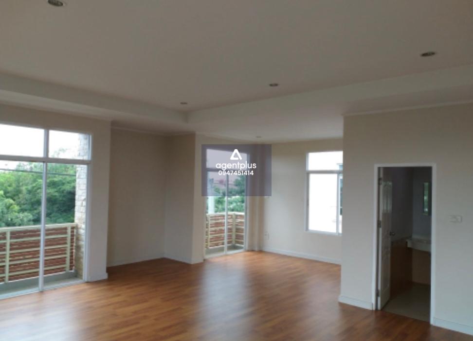 เจ้าของ ขาย-ให้เช่า อาคาร โชว์รูม บริษัท สำนักงาน ริมถนนราษฏร์พัฒนา สำหรับนักลงทุนต้องการโปรโมทธุรกิจออนไลน์