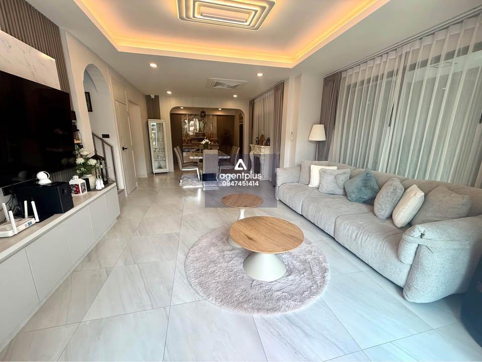 บ้านเดี่ยวให้เช่า พร้อมสระว่ายน้ำส่วนตัว – T.W. Garden Hill นาจอมเทียน