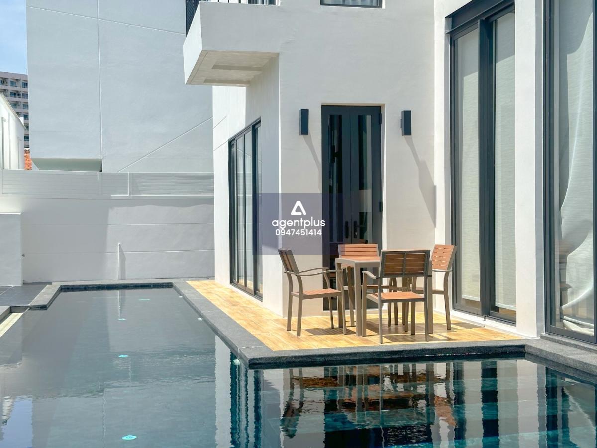 ขายด่วน INARA VILLA พูลวิลล่าหรู เมืองพัทยา ใกล้ชายหาด ตกแต่งครบ พร้อมเข้าอยู่ ห่างจากหาดจอมเทียน พัทยา เพียง 2 กม.