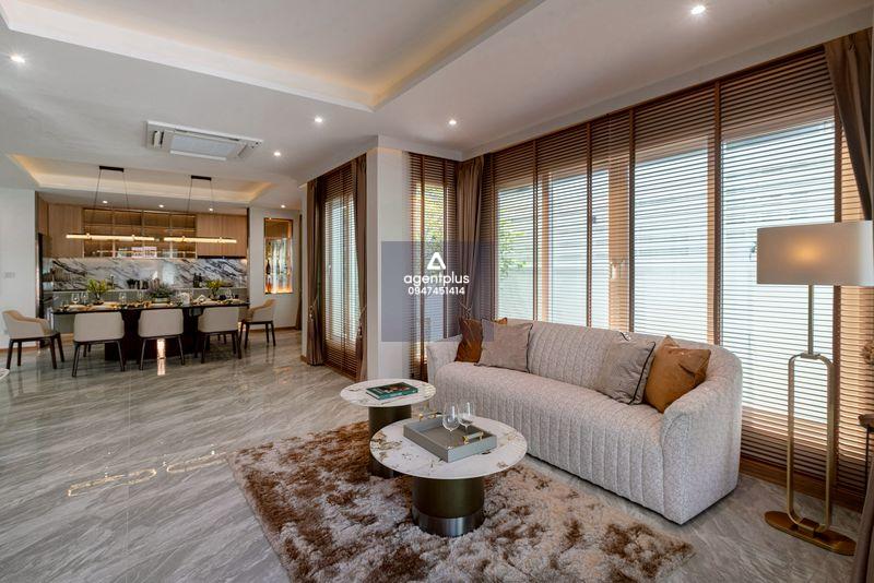 Rare Item! วิลล่าหรู พื้นที่กว้างขวาง อยู่สบาย บนทำเลศักยภาพ หมู่บ้านราชาวดี วิลล่า เขาตาโล