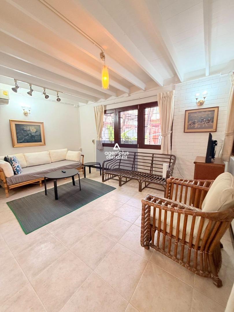 *ขายบ้านเดี่ยว ซอยสมาหาร สุขุมวิท 4 (นานา) ใจกลางเมือง เดินทางสะดวก กรุงเทพฯ