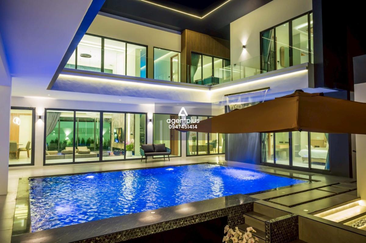 วิลล่าหรูพร้อมสระว่ายน้ำส่วนตัว ให้เช่า/ขาย 📍 หมู่บ้านนากาวารี พัทยา