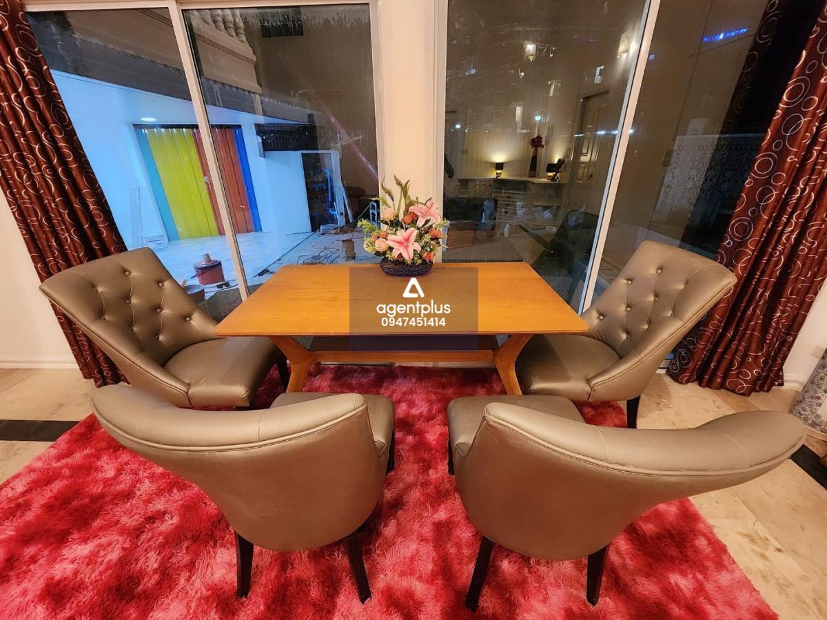 Beachfront Pool Villa Jomtien Pattaya 