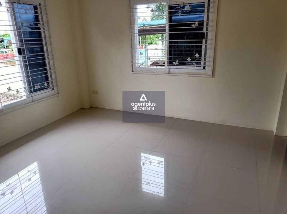 โครงการเกิดเจริญ นิคมพัฒนา บ้านเดี่ยวชั้นเดียว ทำเลอยู่ในแหล่งชุมชน การเดินทางสะดวก ซอยนาคจู ถนนซอย 4 สาย 13 แยกจากถนนสาย 13(ทล.3375) 2.9 กม.