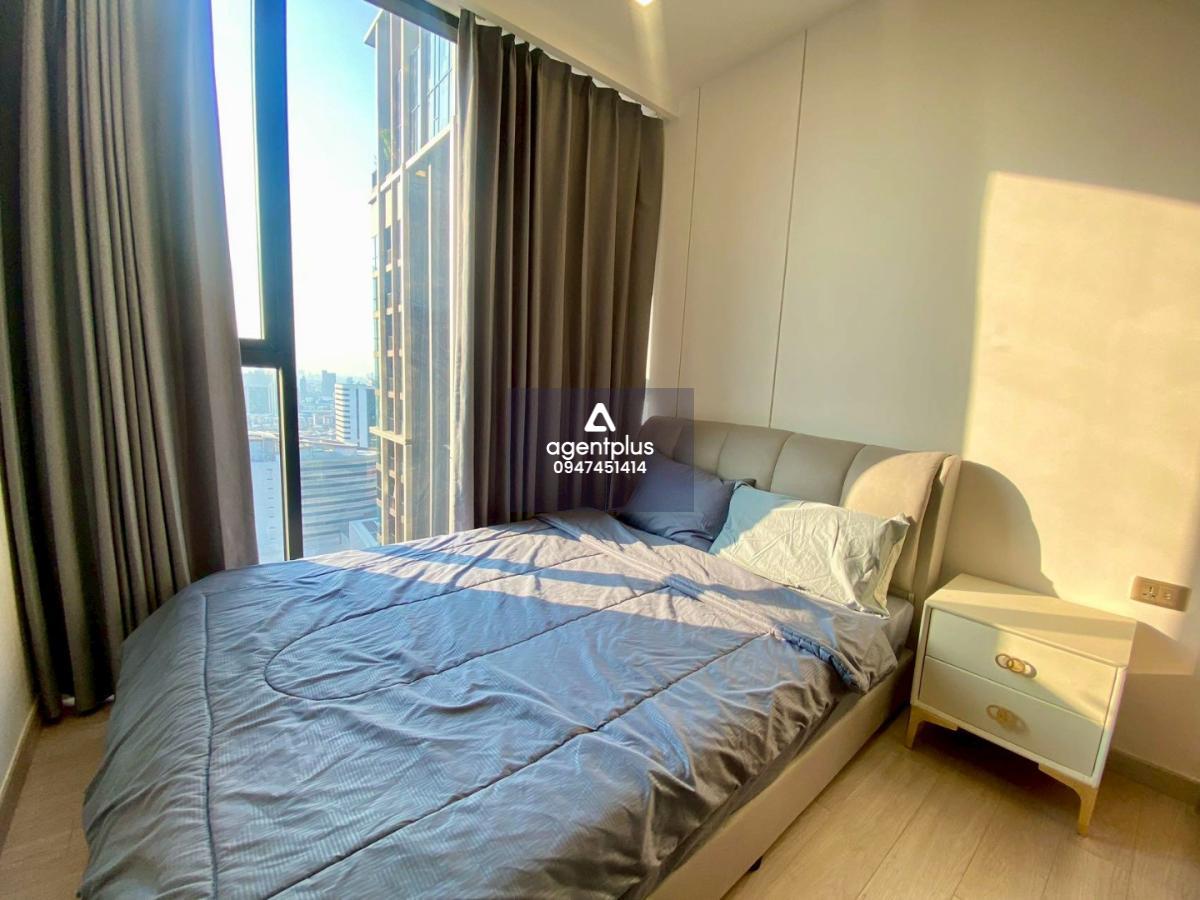 *ให้เช่าคอนโดโซนพระราม 9 ห้องรับแสงดีมาก วันไนน์ไฟว์ อโศก – พระราม 9 กรุงเทพฯ