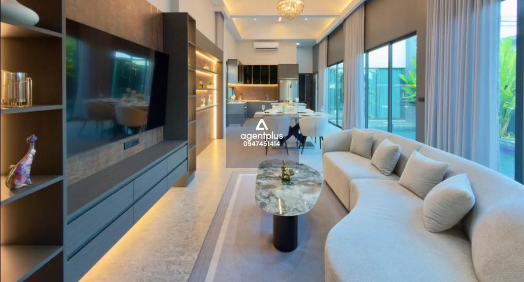 ขาย บ้านเดี่ยวหลังใหญ่ พร้อมบ้านพักแยก – พื้นที่กว้าง ตกแต่งครบพร้อมอยู่ 