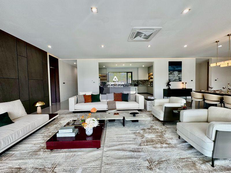 ขายพลูวิลล่าใหม่ หลังใหญ่ใกล้ขอบอ่างชากนอก พัทยา