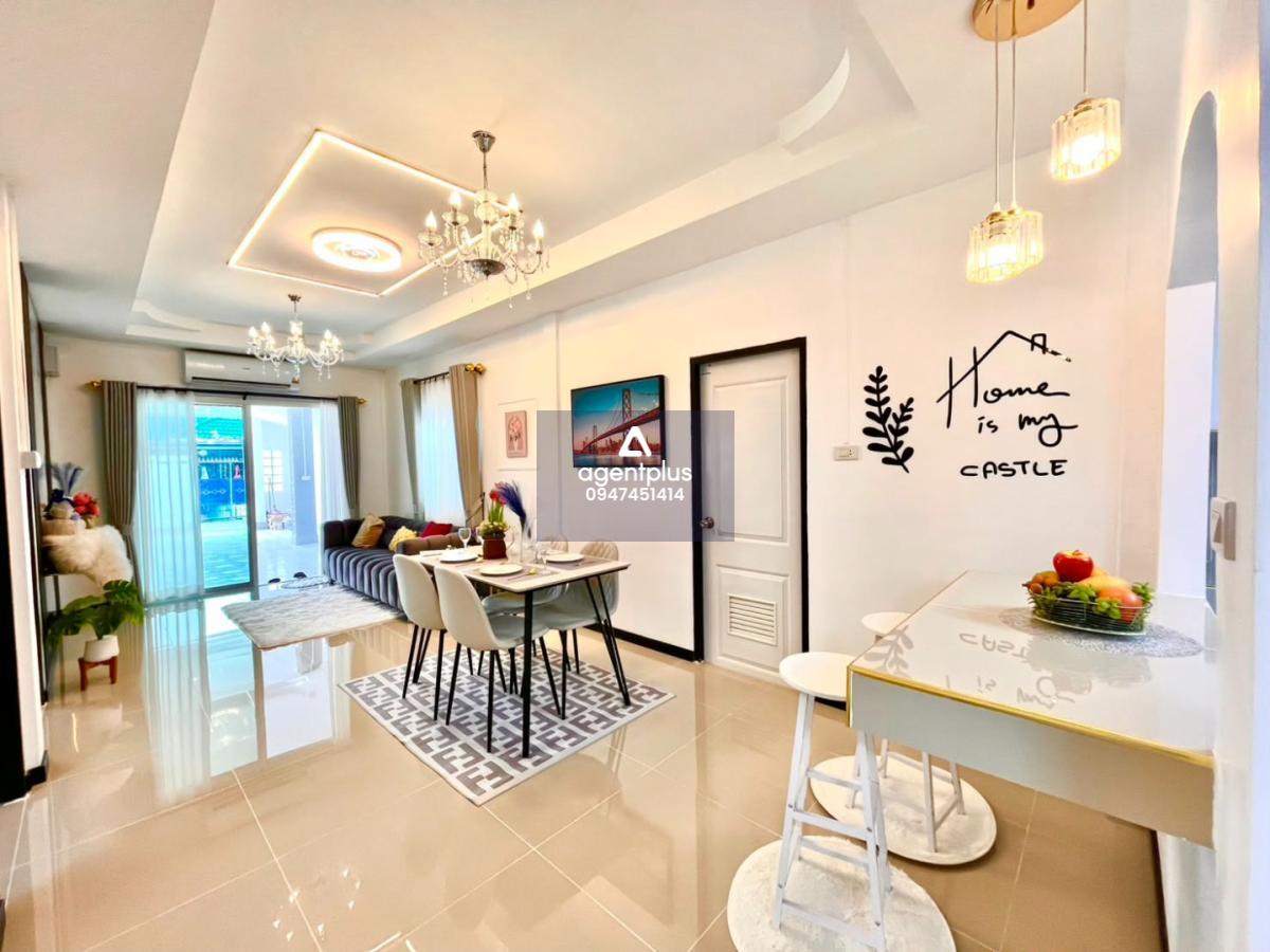 ขายบ้านเดี่ยวสวย ตกแต่งใหม่ทั้งหลัง พร้อมอยู่ทันที