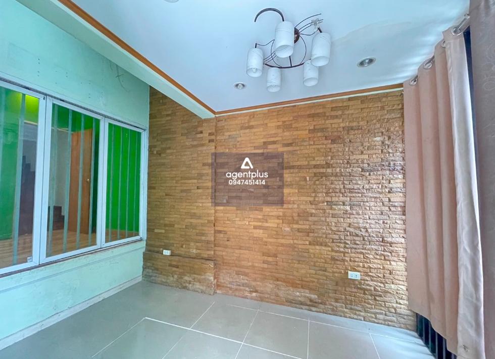 โฮมออฟฟิศ บ้าน 3 ชั้น ให้เช่า ติดรถไฟฟ้าสายสีม่วง สถานีสามแยกบางใหญ่ เพียง 1 นาที ใกล้เซ็นทรัลเวสต์เกต เพียง 5 นาที