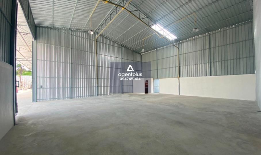 *ให้เช่าโกดัง/คลังสินค้าให้เช่าตลาดขวัญ เลี่ยงเมืองนนท์ สะพานเจษฎาบดินทร์