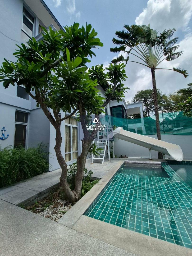 ขาย/ให้เช่าบ้านหรูในหมู่บ้าน ซอยนาจอมเทียน6 พร้อมสระว่ายน้ำส่วนตัว