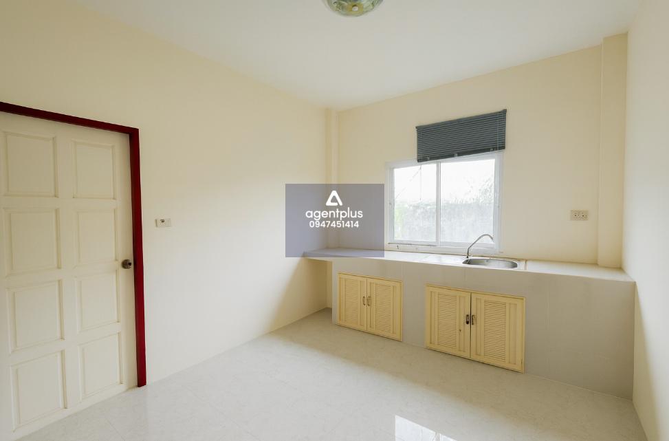 บ้านเดี่ยว นิคมพัฒนา ในซอยนาคจู ถนนสาย 13 นิคมพัฒนา ทำเลที่ตั้งอยู่ในแหล่งชุมชน