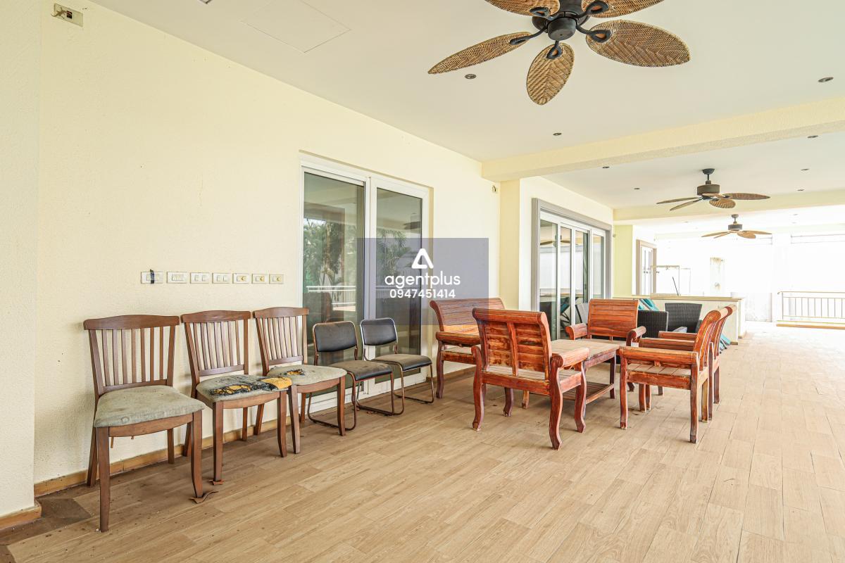 *ให้เช่าบ้านหรูพร้อมสระว่ายน้ำส่วนตัว วิวทะเลและเมืองพัทยาแบบพาโนรามา สยาม รอยัล วิว พัทยา