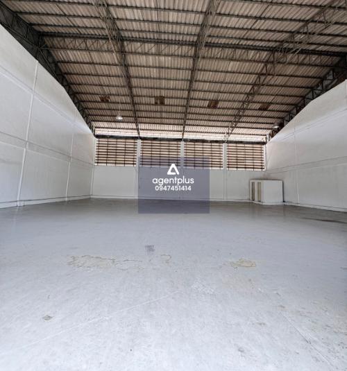 ให้เช่า โกดัง คลังสินค้า โรงงาน ใกล้จุดขึ้นลงทางทางด่วน