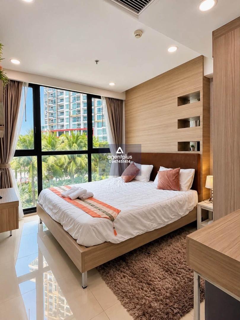 ขายคอนโด 1 ห้องนอน พัทยา วิวสระว่ายน้ำและวิวเมือง ห้องกว้าง พร้อมอยู่