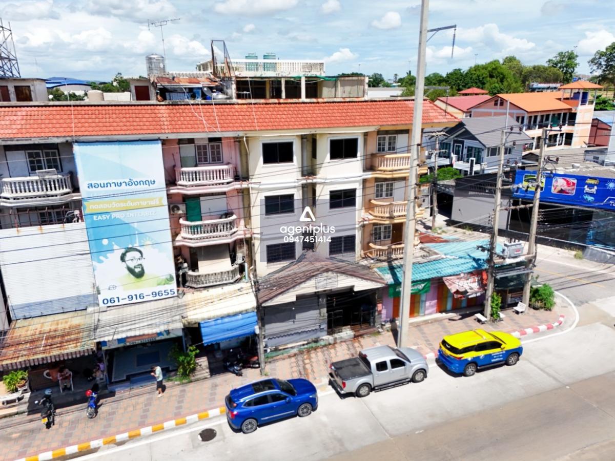 *ขายอาคารพาณิชย์ 4 ชั้นครึ่ง 2 คูหา | ถนนสุขุมวิท พัทยาเหนือ 