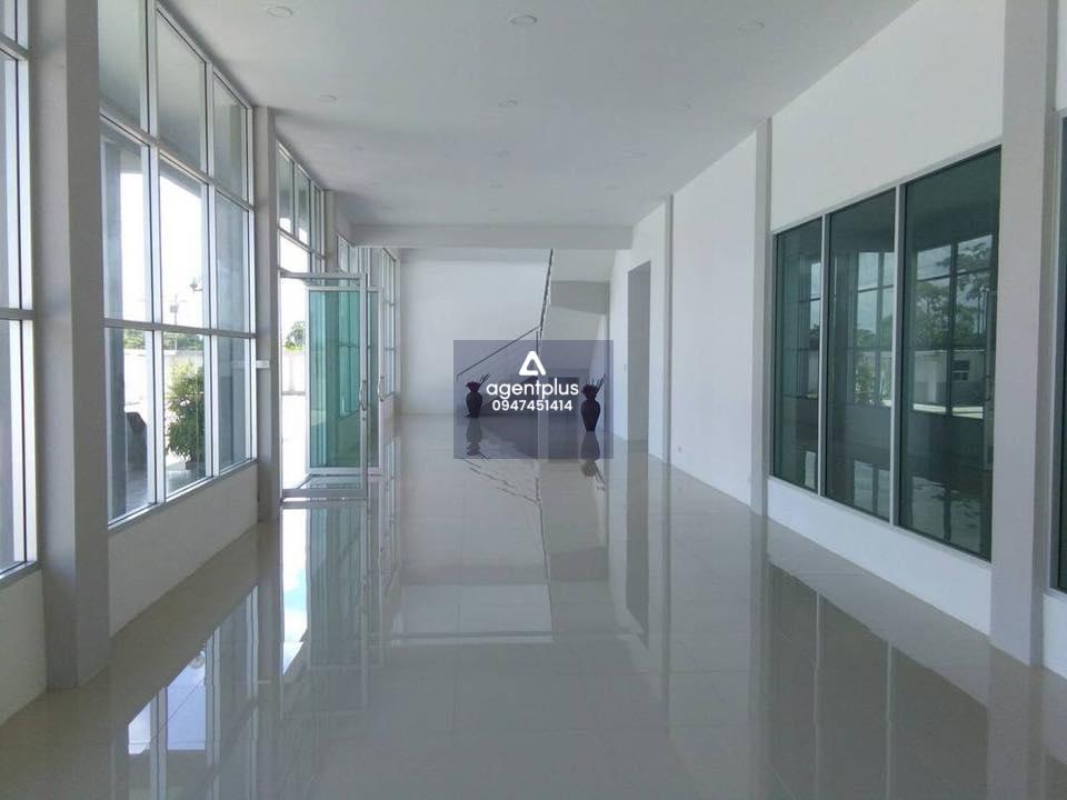 ขายโรงงานหรูพร้อมสำนักงาน 3 ไร่ ทำเลทอง บางนา-ตราด ใกล้สนามบินสุวรรณภูมิ