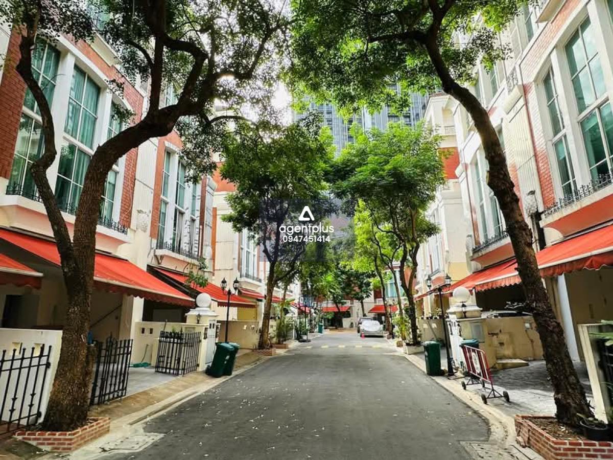 Baan-Klang-Krung-Thonglor