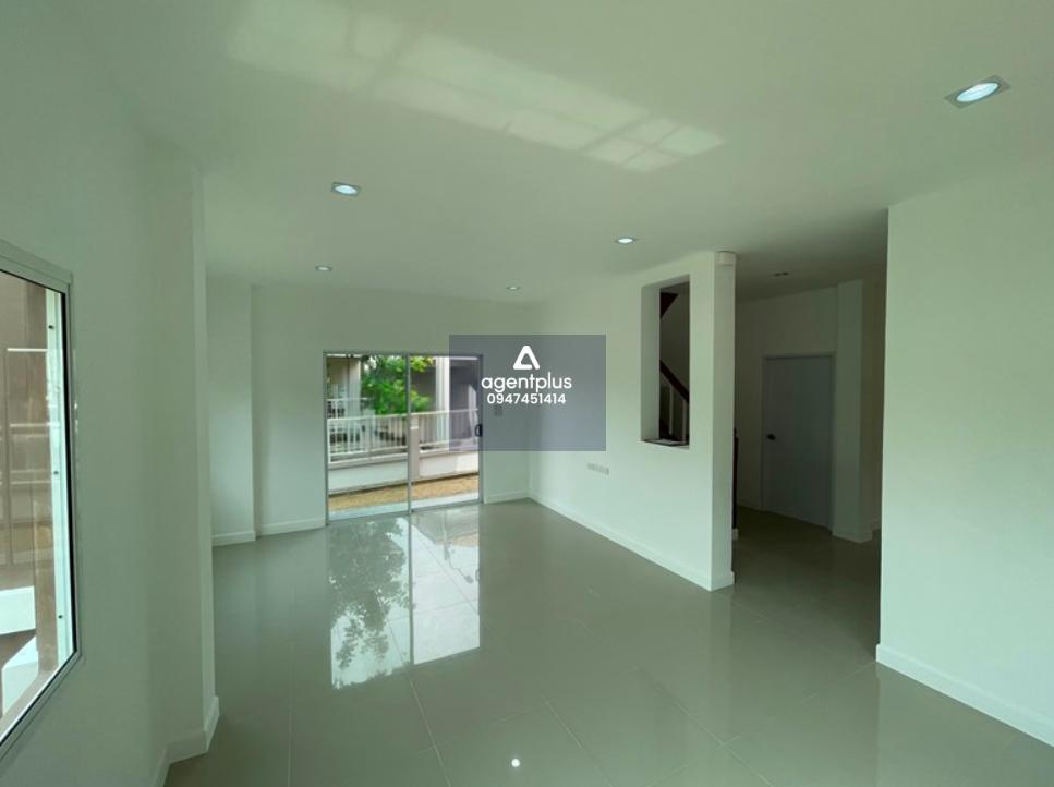 ขายบ้านเดี่ยว 2 ชั้น โครงการแลนซีโอ รามคำแหง-วงแหวน (มีสทีน) หลังริมพื้นที่กว้าง ทำเลดีในย่านที่อยู่อาศัย โครงการติดถนนซอยเคหะร่มเกล้า 64