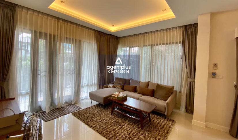 ขาย/เช่า บ้านสวย contemporary เศรษฐสิริ วัชรพล-เทพรักษ์ เฟอร์ครบ พร้อมเข้าอยู่ได้ทันที