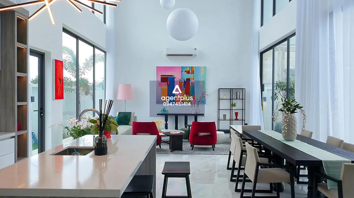 โครงการบ้านพูลวิลล่าสุดหรู ใกล้ทะเลบางเสร่ บรรยากาศเงียบสงบ ลายัน บางเสร่ บีช 