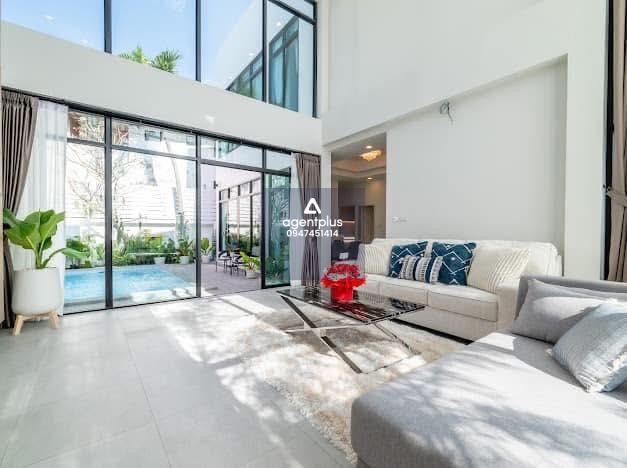 ขายบ้านมือสองมีสระว่ายน้ำพร้อมเฟอร์นิเจอร์ ทำเลใกล้วัดสุทธาวาสพัทยา