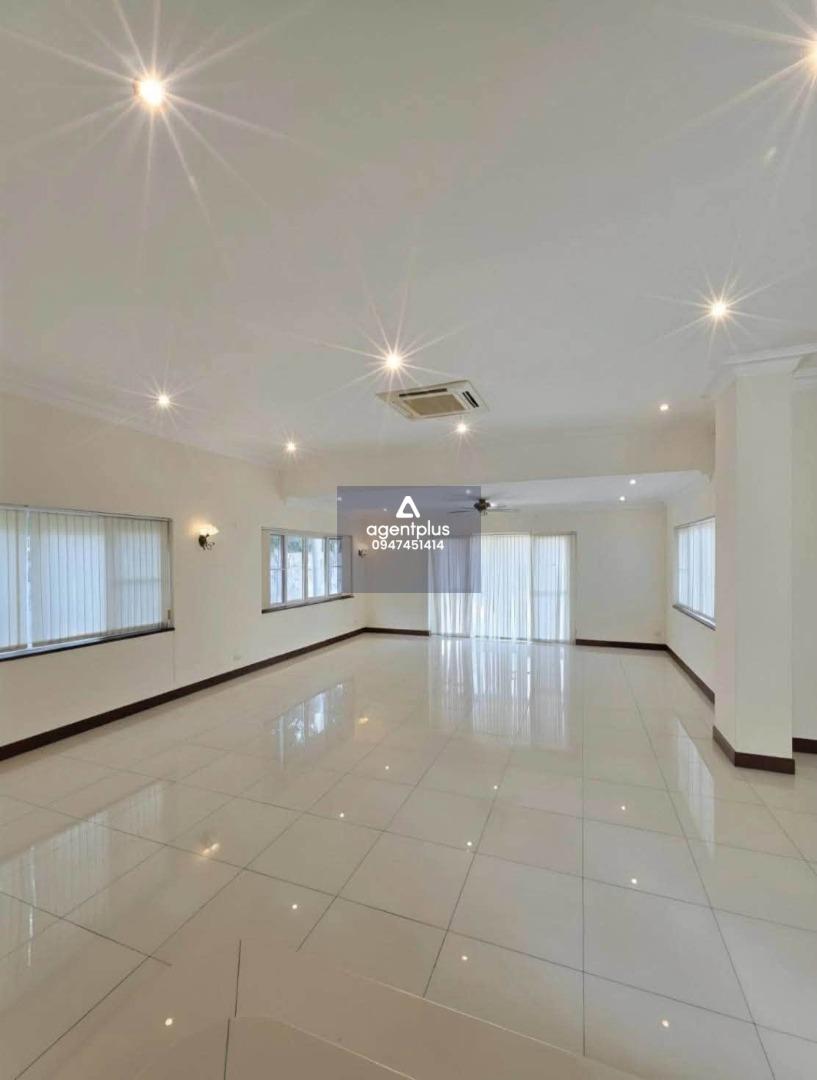 ขายบ้านหรูหลังใหญ่ มาบประชัน พัทยา  5 ห้องนอน สระว่ายน้ำส่วนตัว บนที่ดินกว่า 1 ไร่