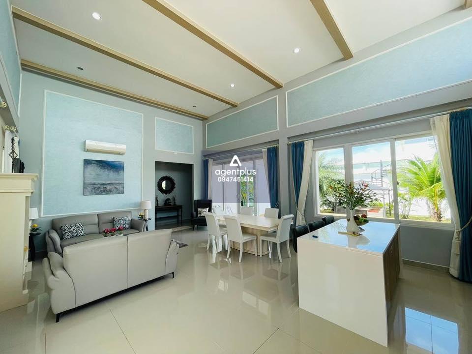 *ให้เช่า-ขาย บ้านพูลวิลล่า 2 ชั้น ใกล้ไร่องุ่นซิลเวอร์เลค พัทยา