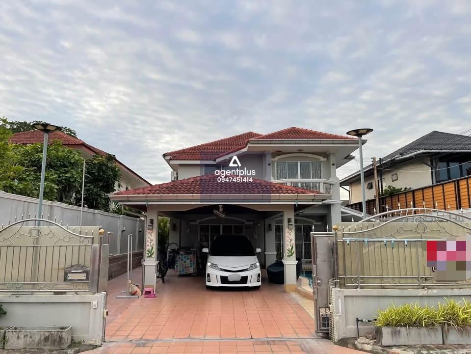 ขาย/ให้เช่าบ้านเดี่ยว 5 ห้องนอน พัทยา ใกล้หาดจอมเทียน พร้อมสระว่ายน้ำ