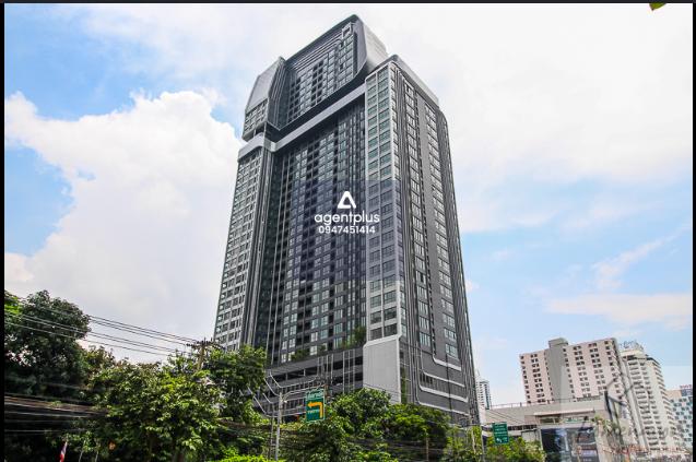 ให้เช่าคอนโด 1 ห้องนอน ราชเทวี ใกล้สยาม พร้อมอยู่ เฟอร์ครบ