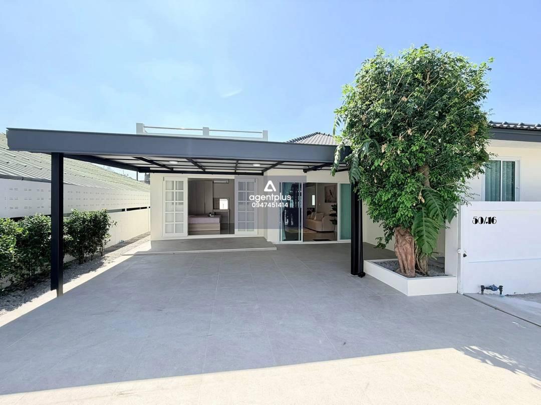 ขาย!!  บ้านเดี่ยวหลังมุม รีโนเวทใหม่สไตล์ Modern Minimal พร้อมดาดฟ้า พื้นที่กว้าง 240 ตารางเมตร | ม.พัทยารุ่งเรือง เนินพลับหวาน