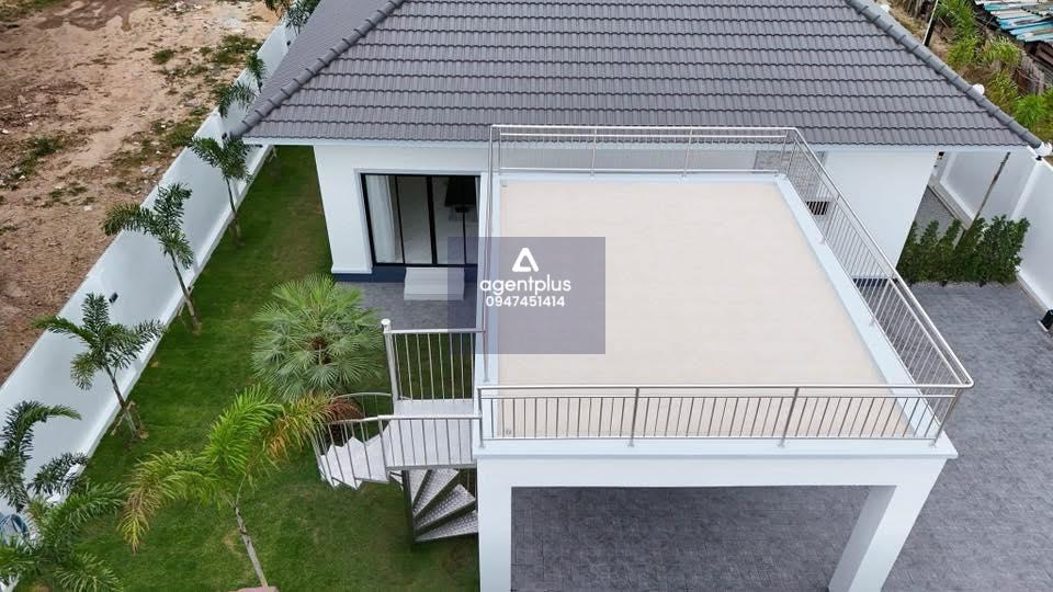บ้านเดี่ยว พร้อมสระว่ายน้ำส่วนตัว ทำเลทองห้วยใหญ่ ตกแต่งสวยหรู Luxury สไตล์ยุโรป