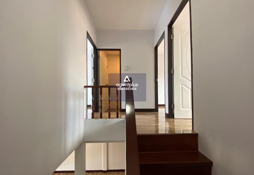 ทาวน์เฮ้าส์ 2 ชั้น ทำเลดีในแหล่งชุมชน สาธารณูปโภคพื้นฐานครบ การเดินทางสะดวก โครงการเพลินใจ ห่างจากถนนสุขุมวิท (ทล.3) ประมาณ 700 ม.