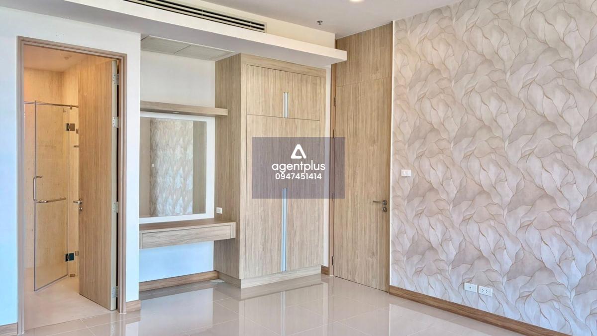 ขายห้องคอนโดวิวทะเลเมืองพัทยา เดอะ โคฟ พัทยา