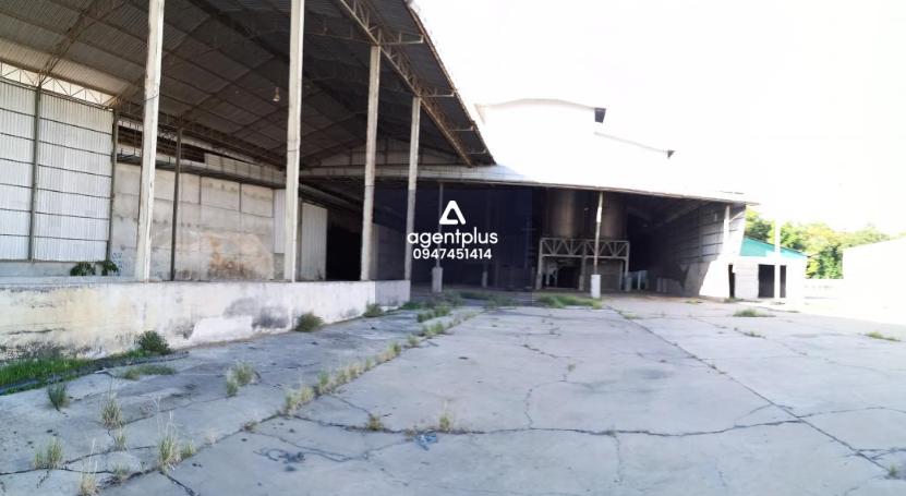 *ขายที่ดินพร้อมโกดัง และเครื่องอบข้าว