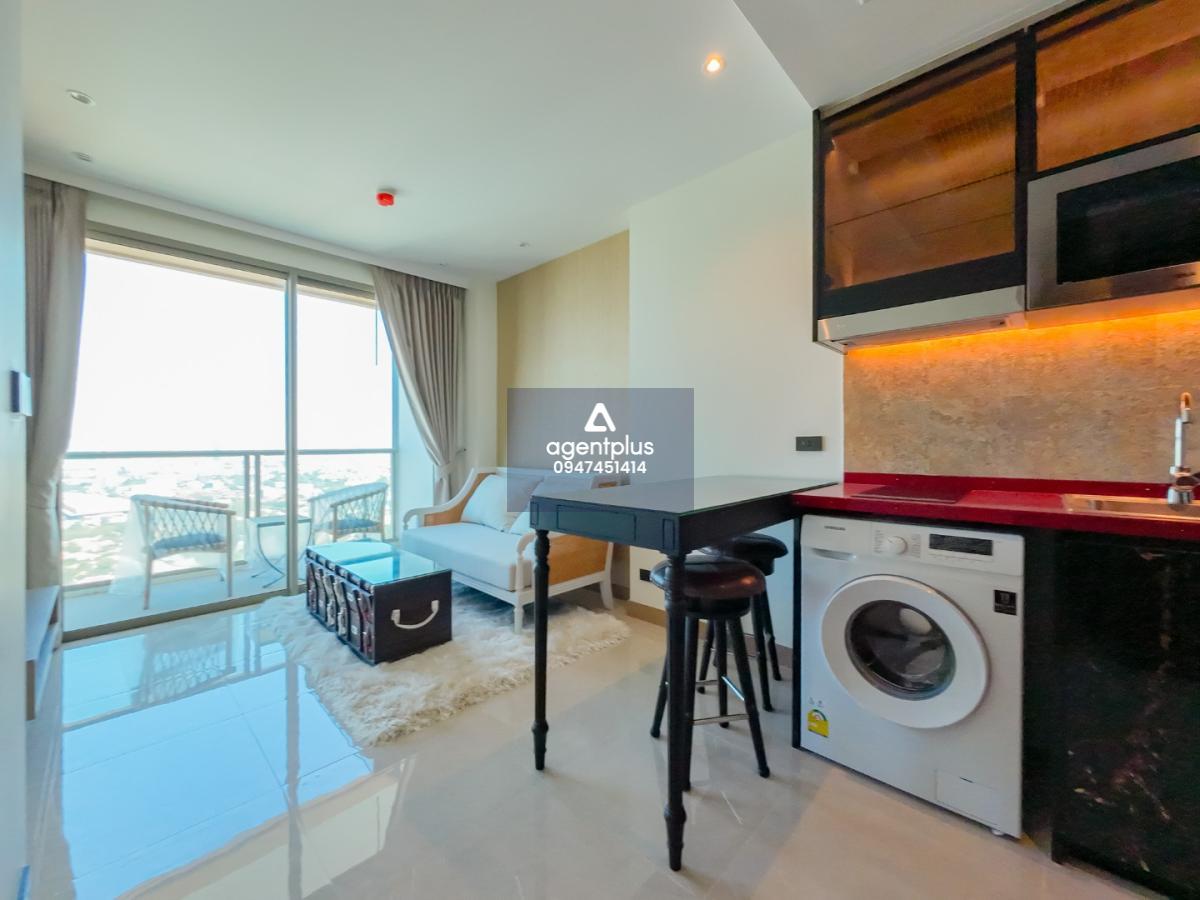 ขายคอนโดวิวเมืองพัทยาและทะเล เดอะ ริเวียร่า โอเชี่ยน ไดร์ฟ พร้อมอยู่