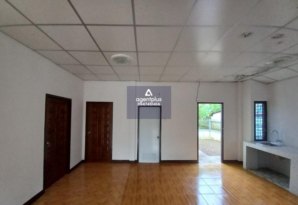 บ้านเดี่ยวชั้นเดียว ติดถนนสุนทรเวช การคมนาคมสะดวก ใกล้แหล่งชุมชน