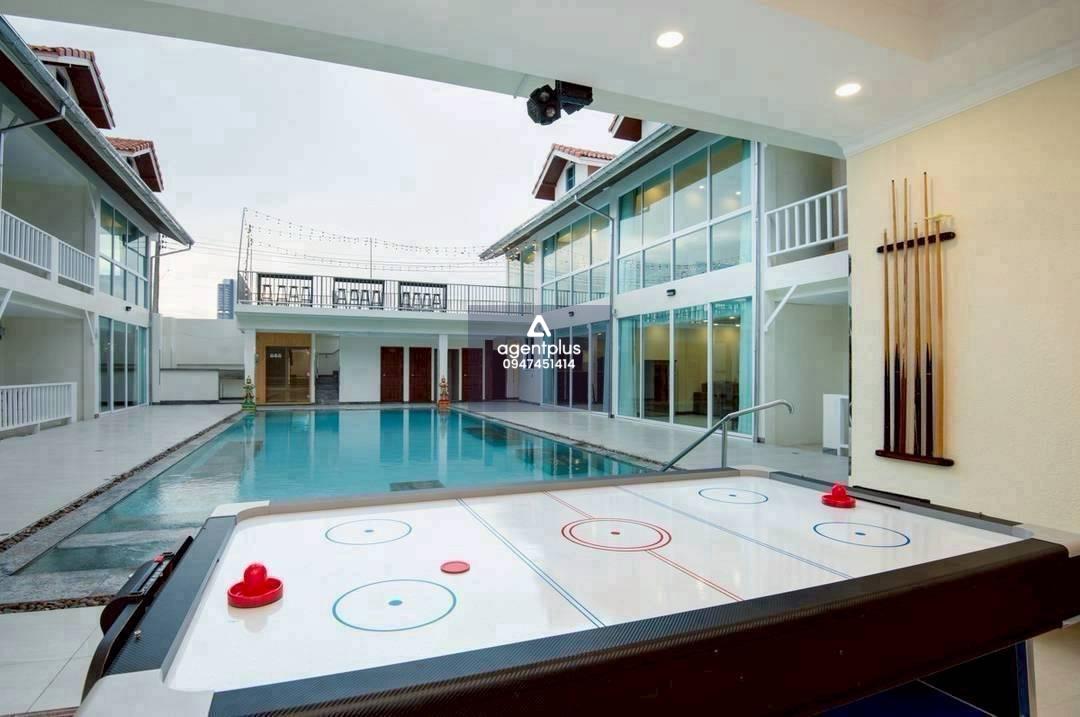 *ขาย/เช่าพูลวิลล่าสุดหรูยกเซ็ต 7 หลัง ทำเลพระตำหนักซอย 5 พัทยา ใกล้ชายหาดเพียง 800 เมตร