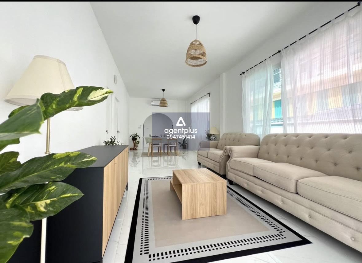 ขายบ้านติดถนนสุขุมวิทพัทยา 3ห้องนอน ทำเลดี