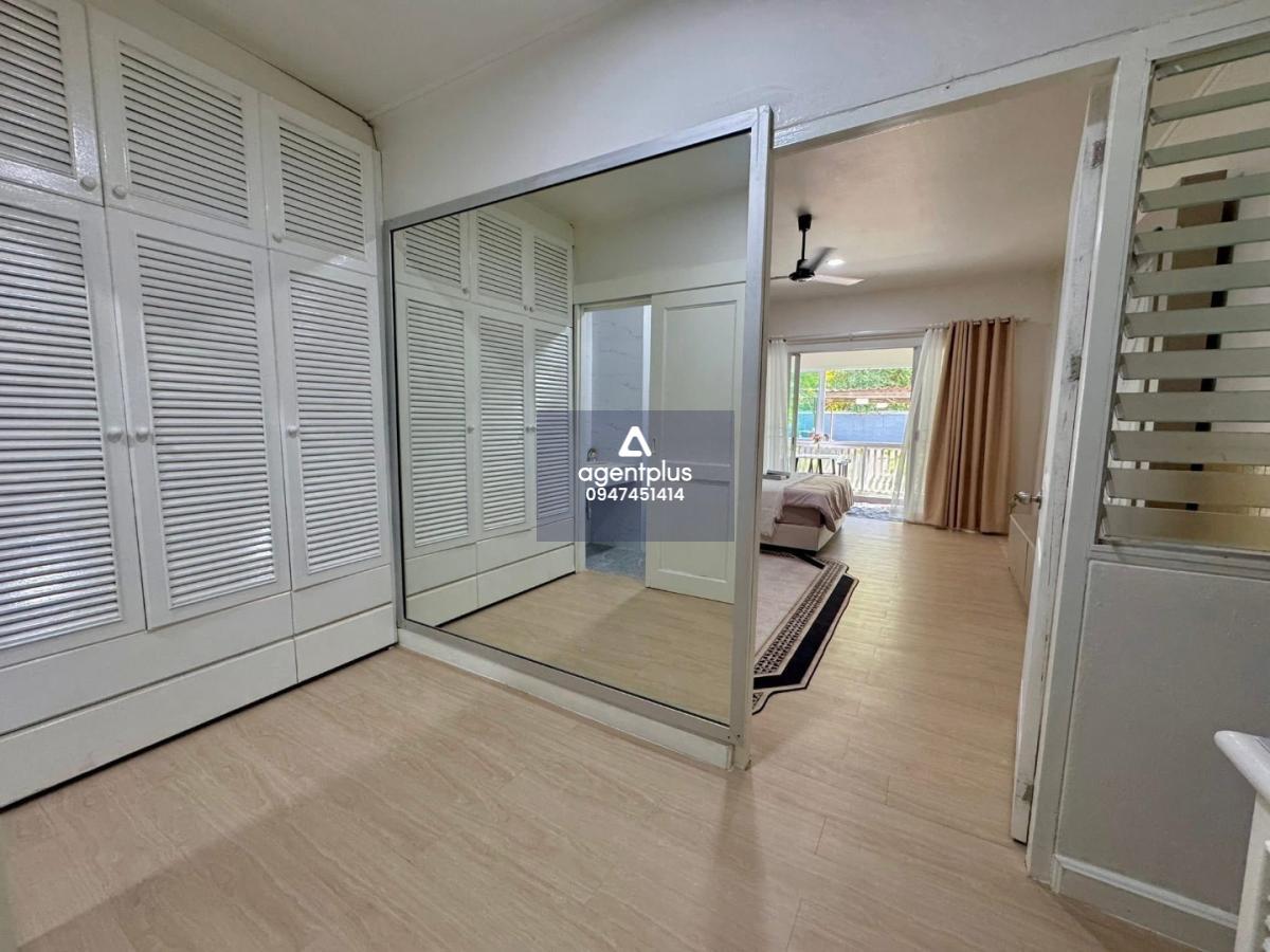 ขายคอนโด รีโนเวทใหม่ทั้งห้อง พร้อมเฟอร์นิเจอร์ใหม่ บ้านสวนลลนา ห่างหาดจอมเทียนเพียง 1 กม.