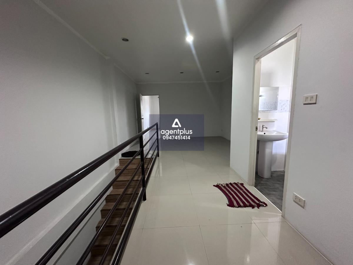 าคารพาณิชย์ทำเลศักยภาพ ในซอยห้วยใหญ่ พร้อมให้คุณเริ่มต้นธุรกิจหรืออยู่อาศัยได้ทันที