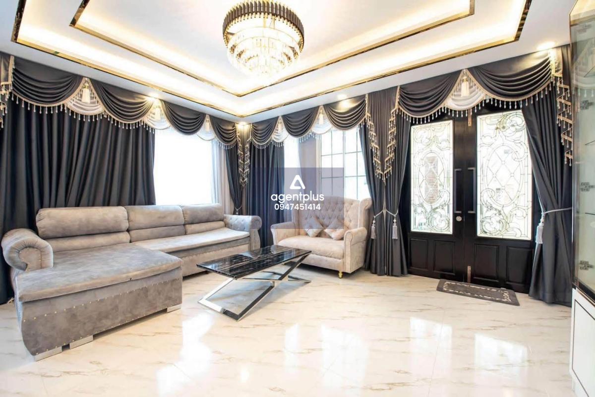 ขายบ้านเดี่ยว 3 ห้องนอน โป่ง–อ่างมาบประชัน พัทยา พร้อมสระว่ายน้ำ