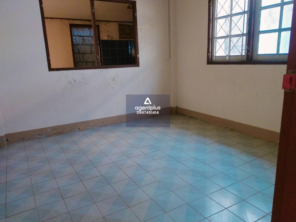 บ้านเดี่ยว โครงการมารีน เมืองระยอง อยู่ห่างจากถนนสุขุมวิท ทล.3 ประมาณ 1.5 กม. ทำลเดี การคมนาคมสะดวก