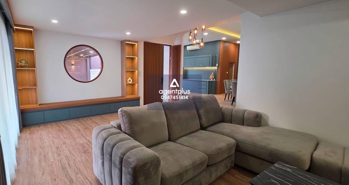 ขาย/ให้เช่าบ้าน ซอยสุขุมวิท-พัทยา โลเคชั่นดี เฟอร์ครบ