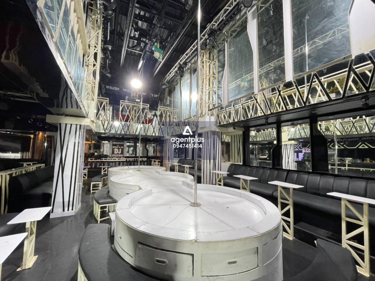 ให้เช่าทำกิจการบาร์อาโกโก้ – ทำเลทอง Walking Street พัทยา