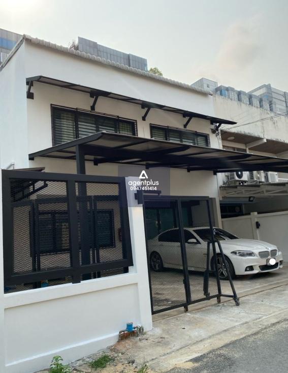 ขายบ้าน โฮมออมฟิส อยู่ในซอย ลาดพร้าว26 ห่างMRT ลาดพร้าว 300 ม