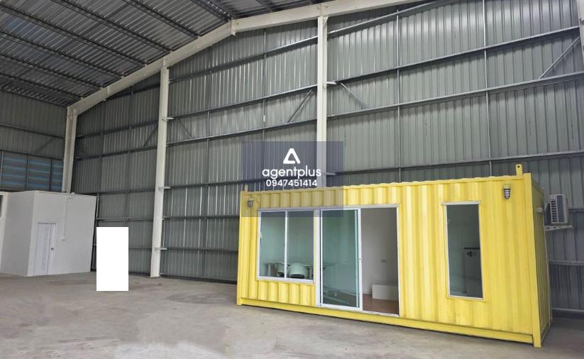 ให้เช่าโกดัง สร้างเสร็จใหม่ พร้อมใช้งาน จากเส้นคลองหลวง 5 นาที