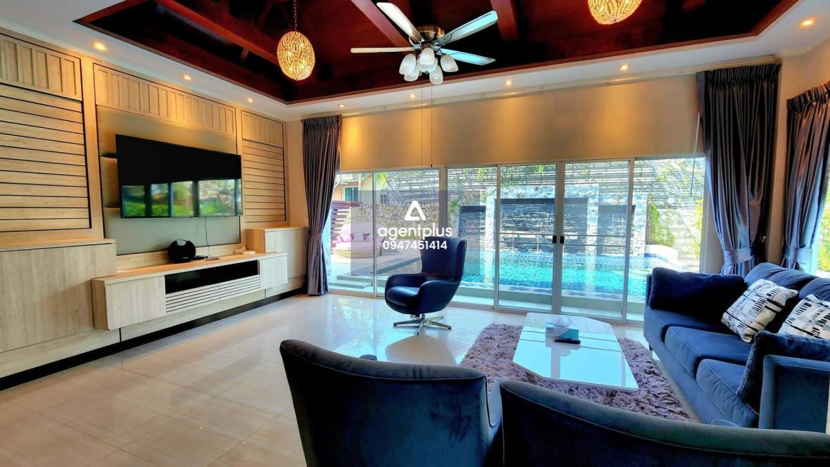 ขาย บ้านพูลวิลล่า ตะเคียนเตี้ย พัทยา บ้านสวย สระใหญ่ ระบบเกลือ พร้อมเฟอร์ครบ เข้าอยู่ได้ทันที