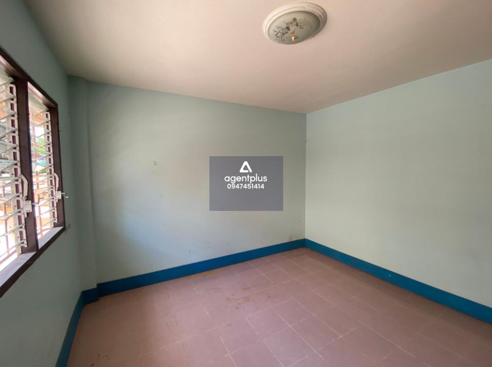 ทาวน์เฮ้าส์ โครงการนำโชค ทาวน์เฮ้าส์ 2 ชั้น ทำเลดีติดถนนตรอกยายชา