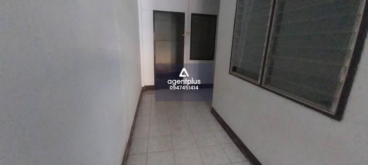 ทาวน์เฮ้าส์ชั้นเดียว โครงการขวัญนครวิลเลจ เดินทางเข้าออกสะดวกสบาย